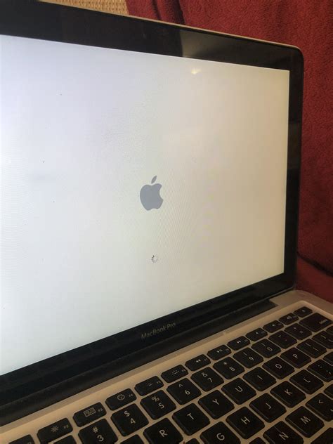 macbook pro not loading